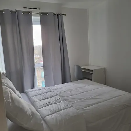 بيت ضيافة Simple *